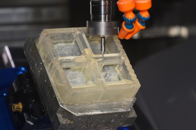 蝕刻、沉積和晶圓檢測設備中的Zerodur玻璃